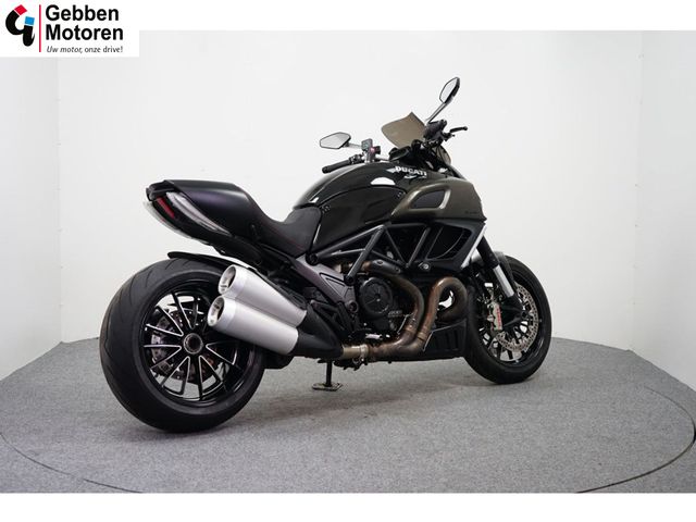 ducati - diavel