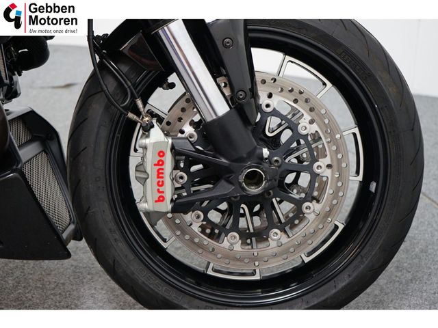 ducati - diavel