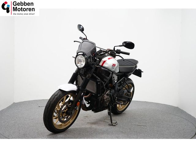 yamaha - xsr-700-xtribute