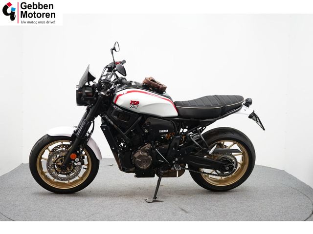 yamaha - xsr-700-xtribute