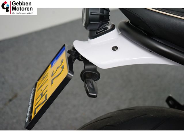 yamaha - xsr-700-xtribute