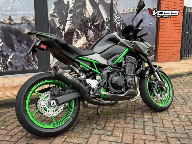 kawasaki - z900