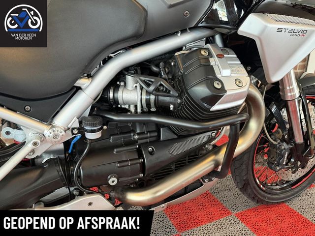 moto-guzzi - stelvio-1200-abs