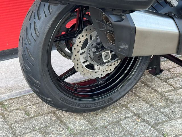 kawasaki - versys-1000-se-grand-tourer