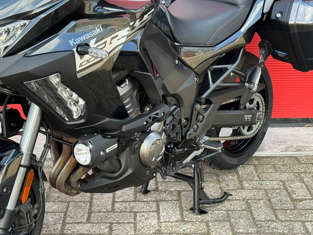 kawasaki - versys-1000-se-grand-tourer