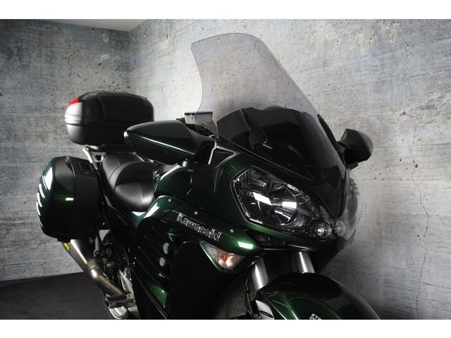 kawasaki - gtr-1400