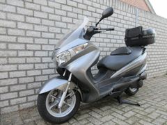 SUZUKI BURGMAN 200