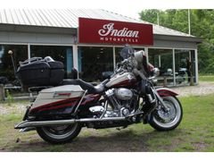 Harley-Davidson Electra Glide Flhtcuse 2006 occasion – foto 1 van 9