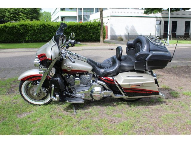 harley-davidson - electra-glide-screamin-eagle-flhtcse