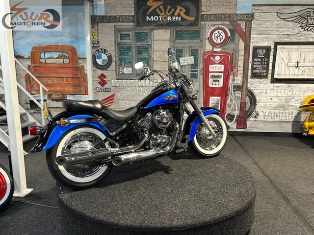 kawasaki - vn-800-classic