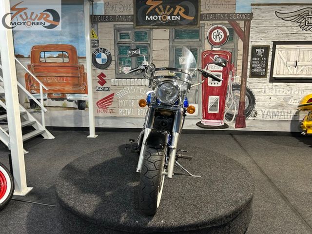 kawasaki - vn-800-classic