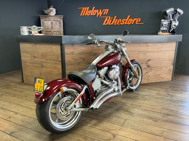 harley-davidson - rocker-fxcw