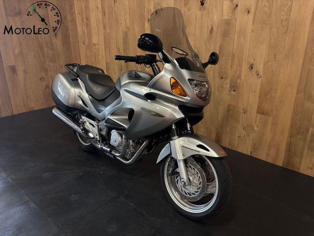 honda - nt-650-v-deauville