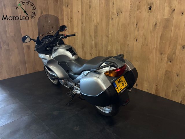 honda - nt-650-v-deauville