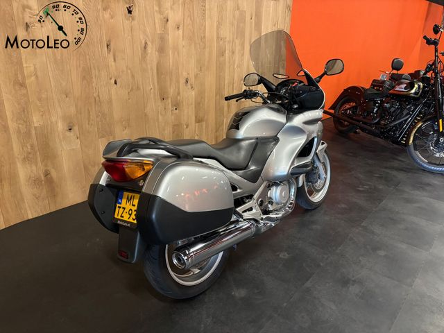 honda - nt-650-v-deauville
