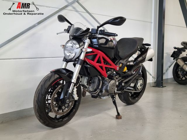 ducati - 796-monster