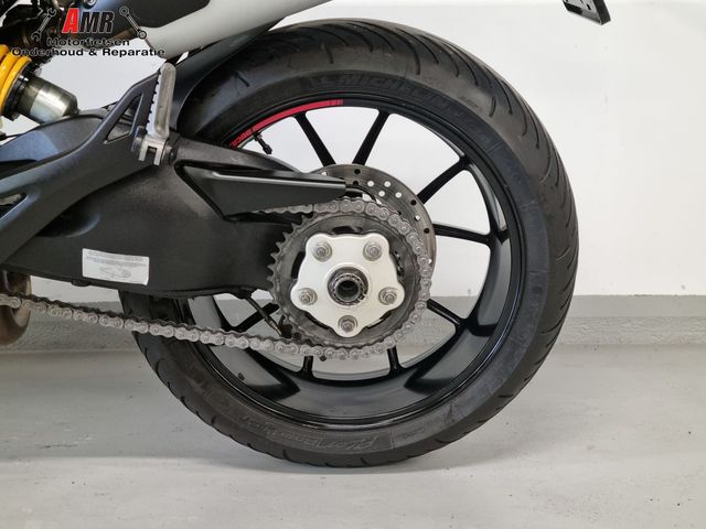 ducati - 796-monster