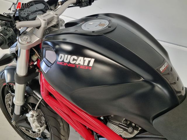 ducati - 796-monster