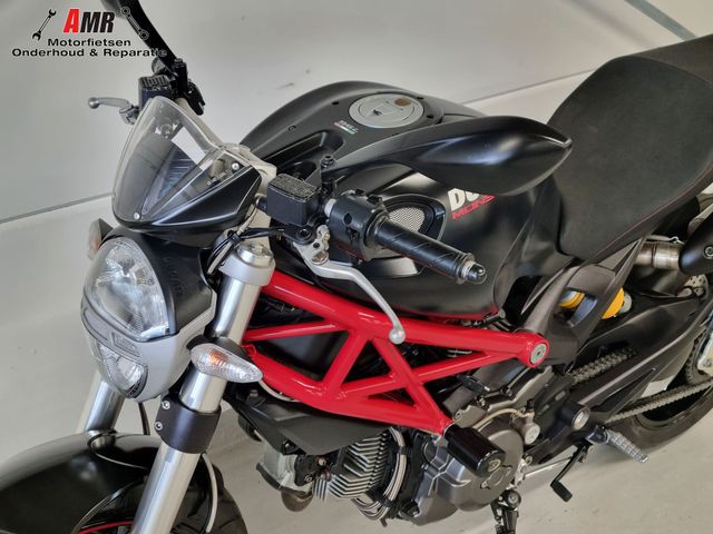 ducati - 796-monster