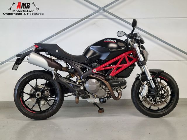 ducati - 796-monster