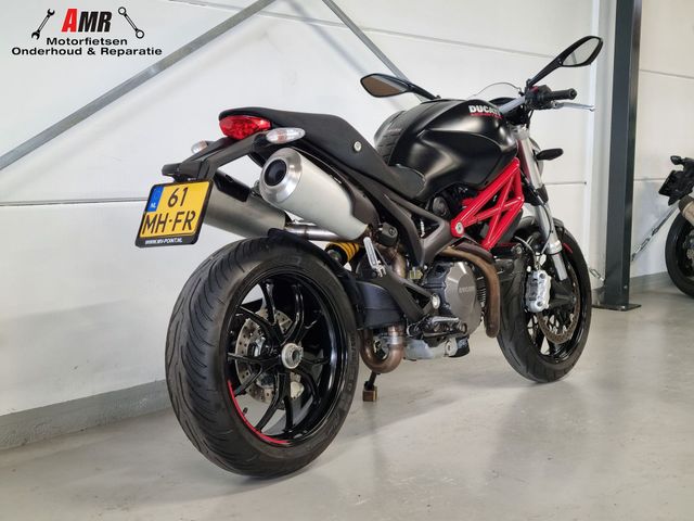 ducati - 796-monster