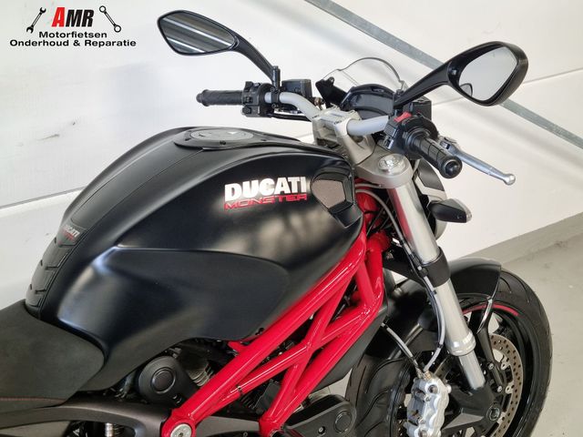 ducati - 796-monster