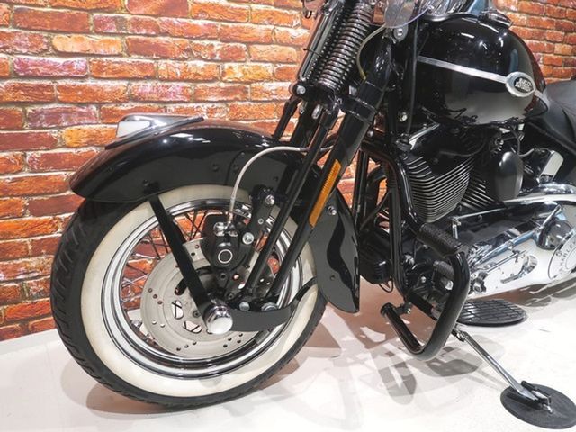 harley-davidson - springer-classic-flstsc-softail