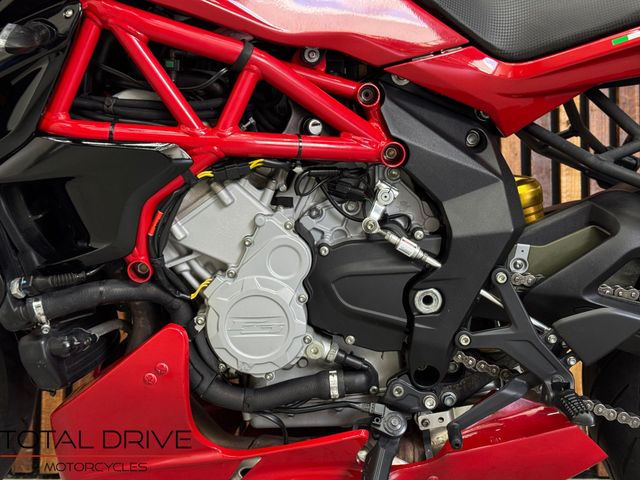 mv-agusta - brutale-800