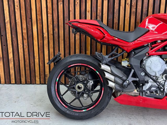 mv-agusta - brutale-800