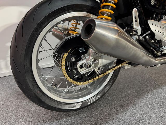 triumph - thruxton-1200-r