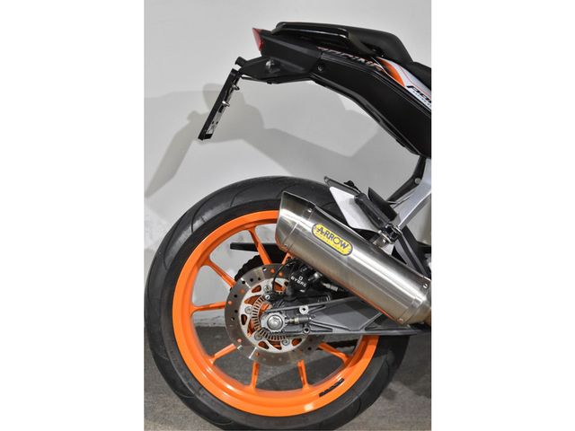 ktm - 390-duke-abs