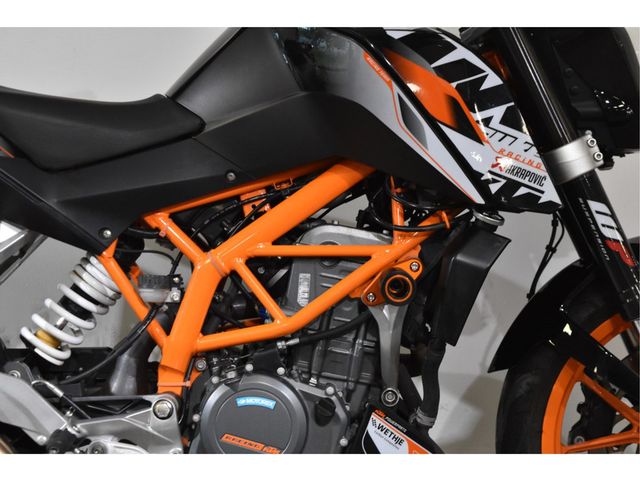ktm - 390-duke-abs