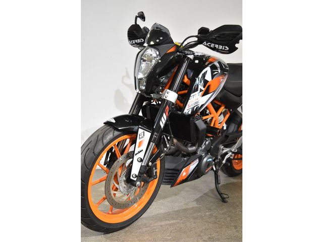 ktm - 390-duke-abs
