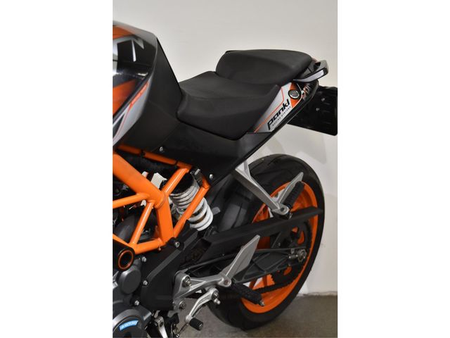 ktm - 390-duke-abs