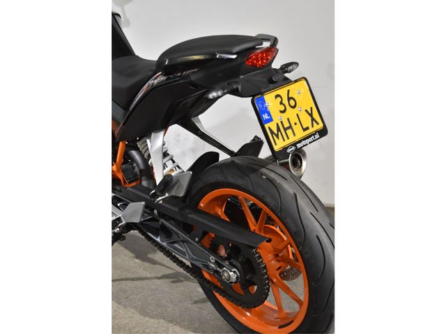 ktm - 390-duke-abs