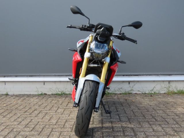 bmw - f-900-r