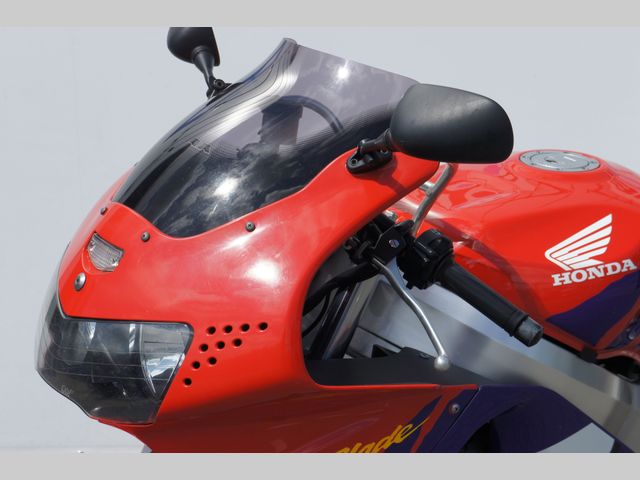 honda - cbr-900-rr-fireblade