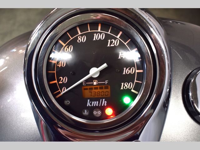 suzuki - vl-800-volusia