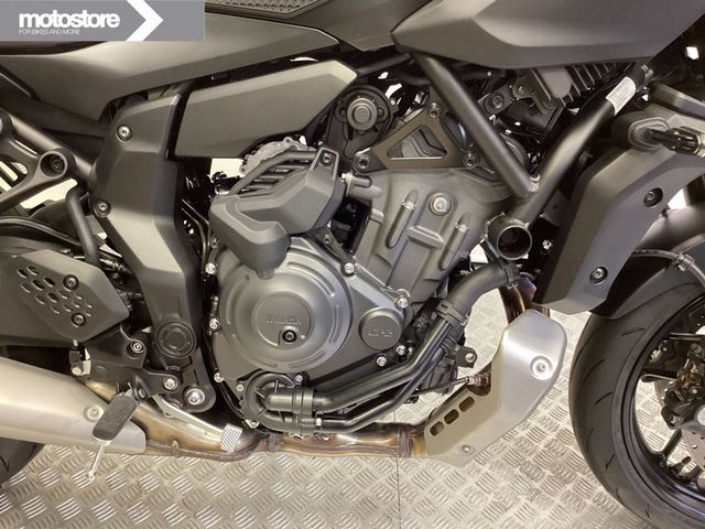yamaha - mt-07-y-amt
