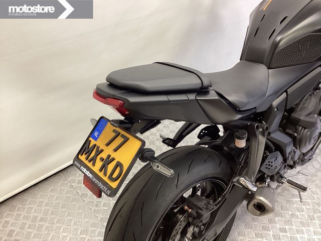 yamaha - mt-07-y-amt