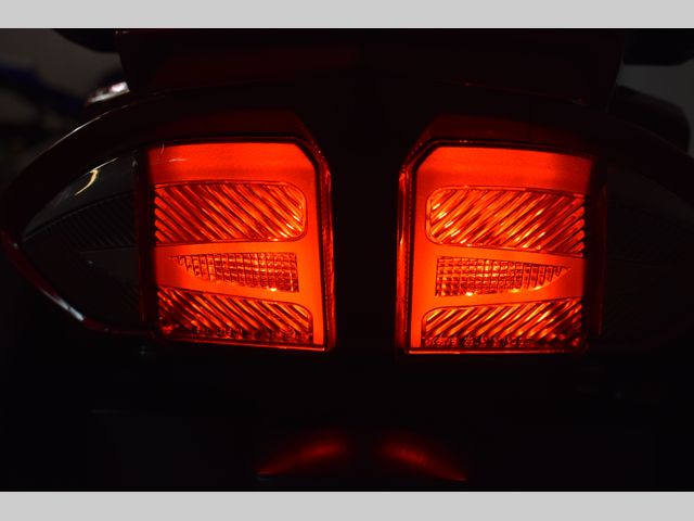 yamaha - fjr-1300