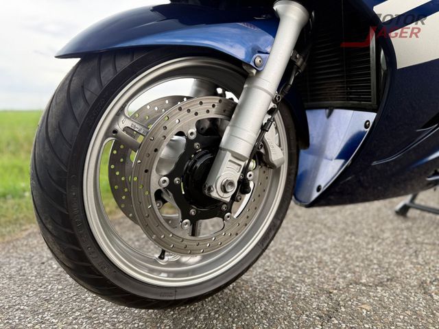 yamaha - fjr-1300-a