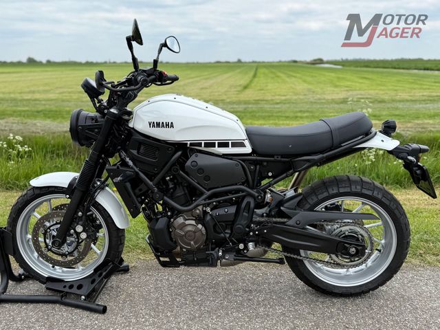 yamaha - xsr-700-abs