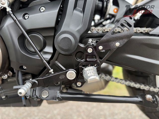 yamaha - xsr-700-abs