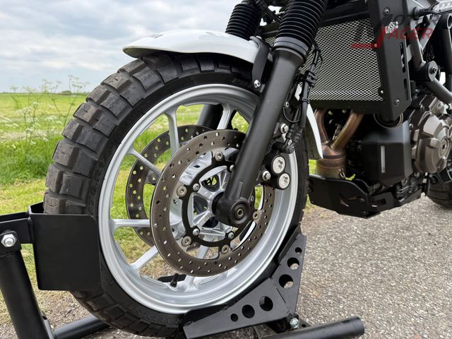 yamaha - xsr-700-abs