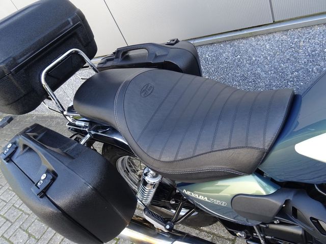 moto-guzzi - v-65-nevada