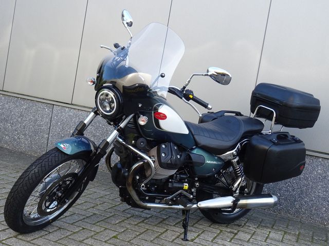 moto-guzzi - v-65-nevada
