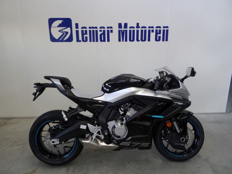 Cfmoto 675 SR-R 2026 nieuw