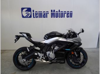 Cfmoto 675 SR-R 2026 nieuw