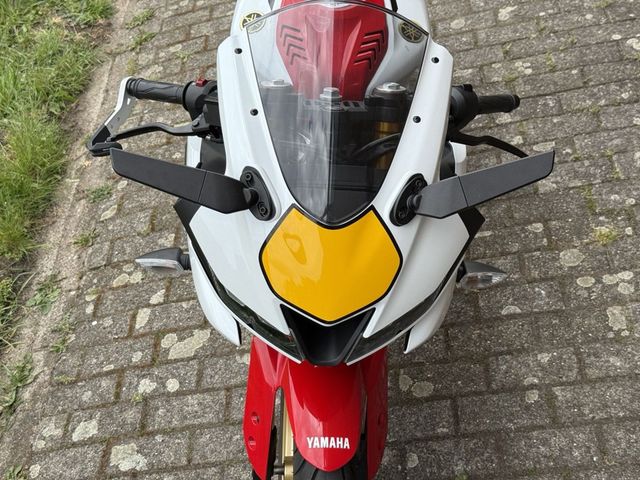 yamaha - yzf-r-125-world-gp-60th-anniversary